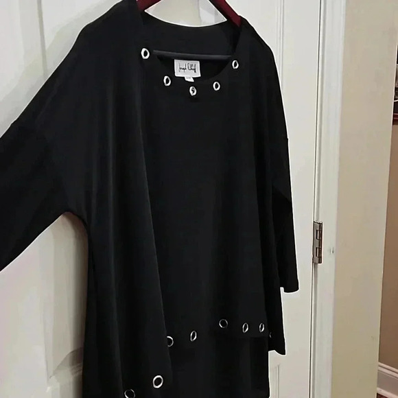 Joseph Ribkoff Black Grommet top Sz 8 - Picture 5 of 8